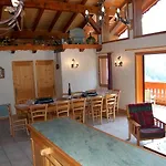 Casa-chalet Du Merle 2 à Champagny-en-vanoise Chalé