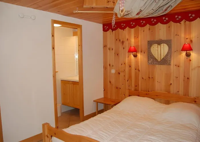 Casa-chalet Du Merle 2 A Champagny-en-vanoise Chalet La Plagne